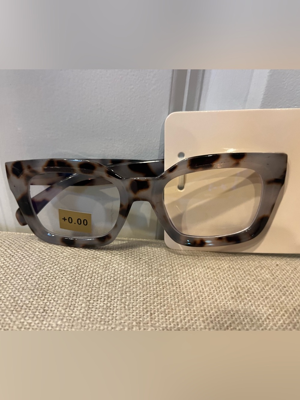 NWT House of Harlow 1960 Tortoise Shell Blue Light Filtering Specs